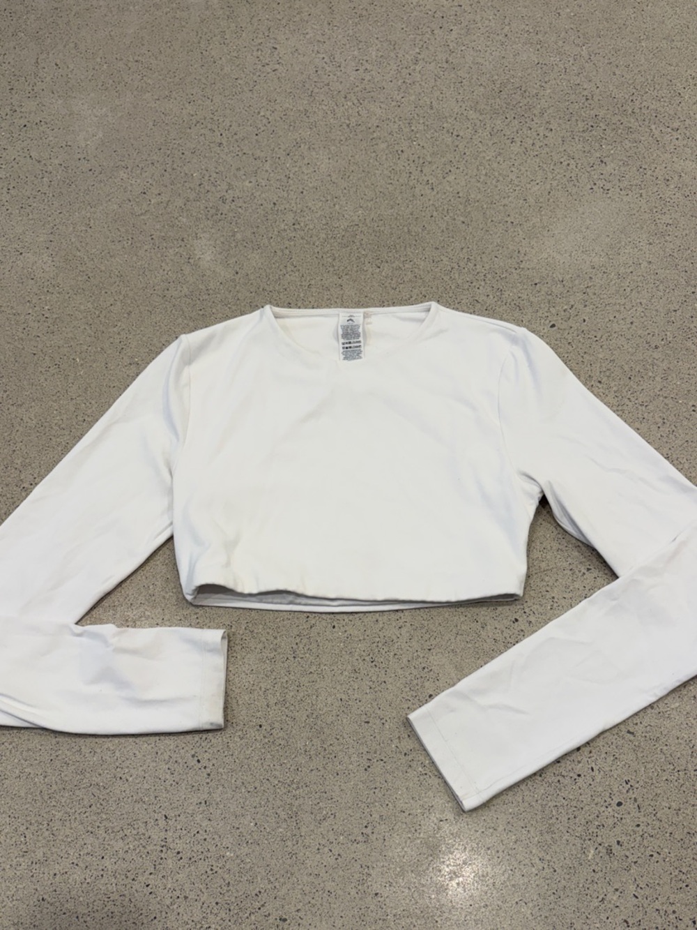 Oner Active White Long-Sleeve Cropped Top - Crew Neck